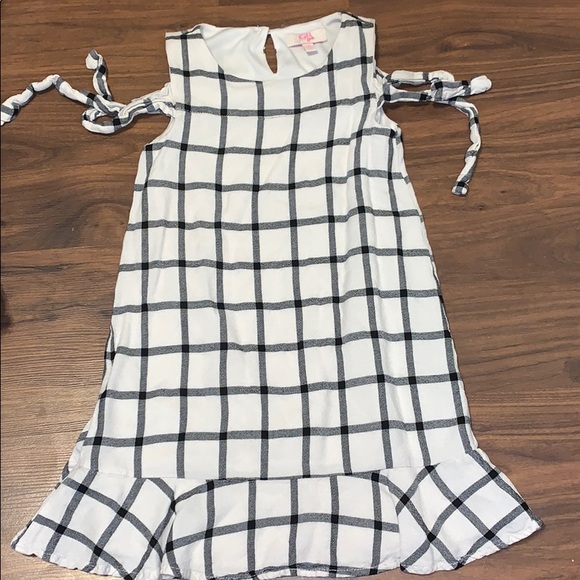 Girl’s Black and White Checkered Dress - Picture 1 of 5